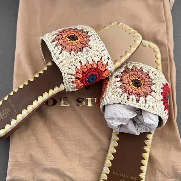 De Siena Raffia Embroidered Slides From Athropologie - Picture 4 of 6